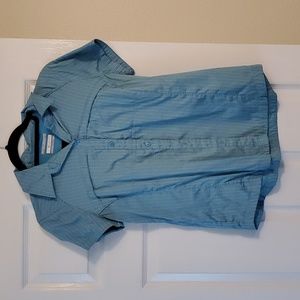 Womens Columbia Omni-shade sun protection button up shirt